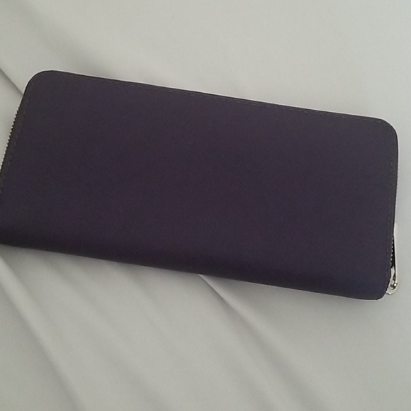 Wallet - Picture 2 of 3